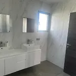 Spacieuse Standing De 220m2 * Aléria