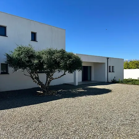 Spacieuse Standing De 220m2 A 5 Minutes Des Plages Dom wakacyjny Aléria